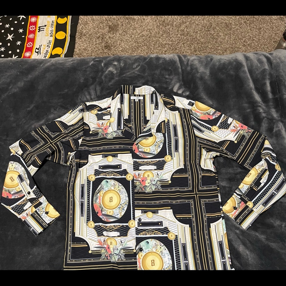 Fashion Nova Men’s Retro Print Long sleeve